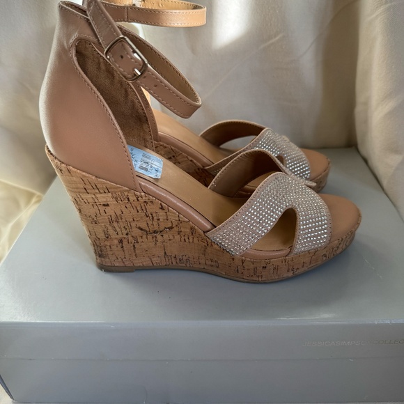 Material Girl MMG Bretta Wedge Women's SIZE 6 - Picture 3 of 8